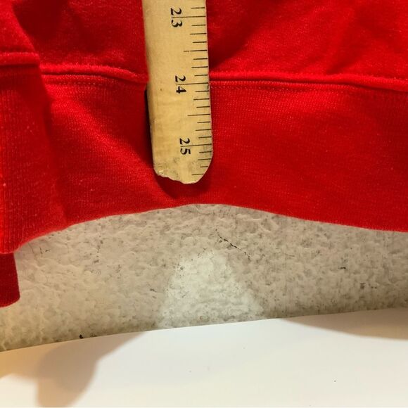 Elizabeth red Sweatshirt Design Around the Neck Embroidered  Elizabeth size M - Picture 5 of 6